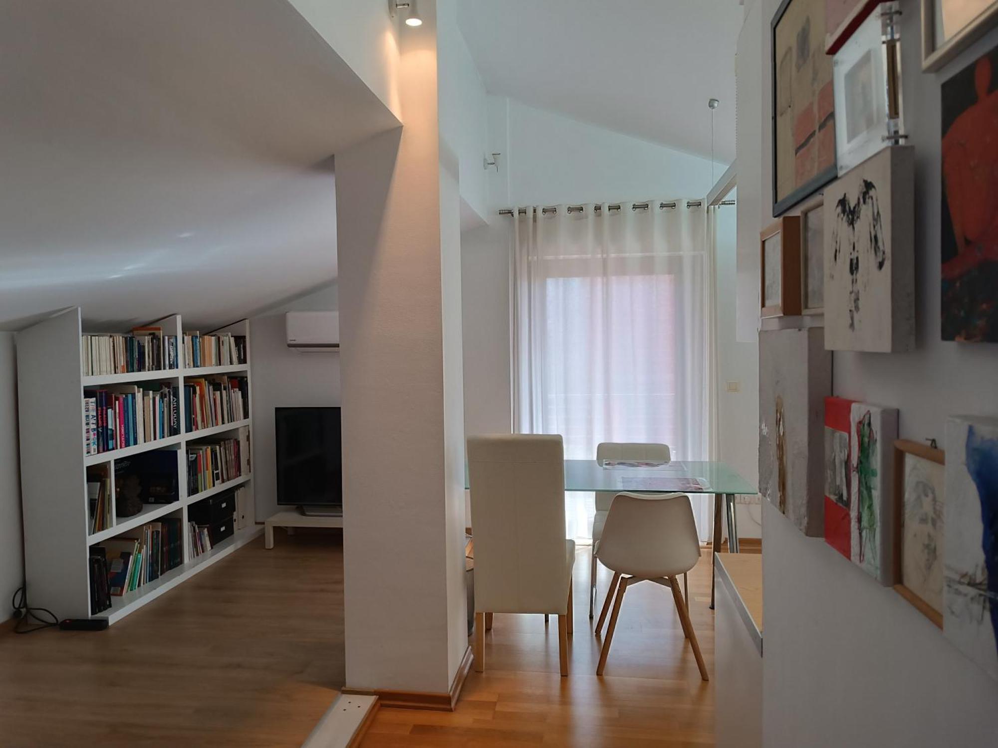 House Of Arts Apartment